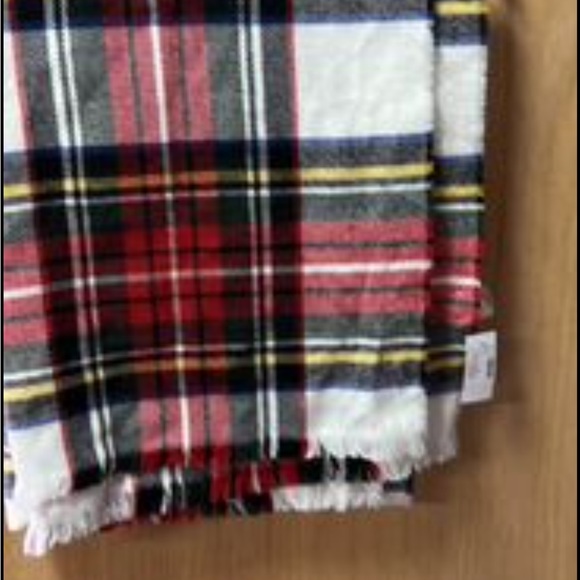 NWT Maurice’s large blanket scarf - Picture 2 of 4
